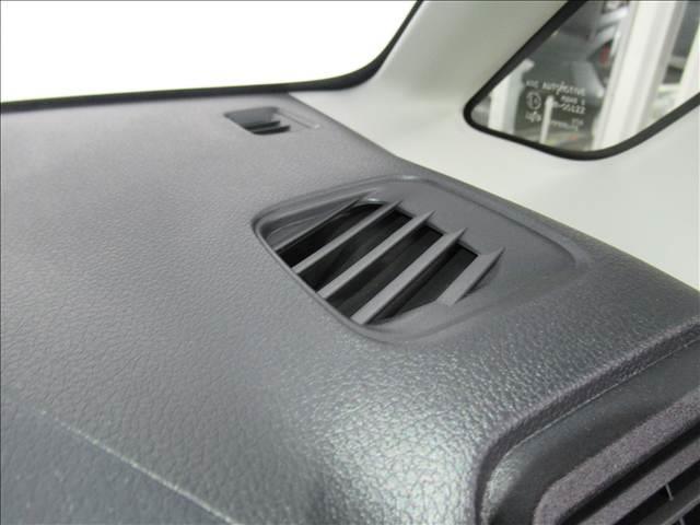 ムーヴ Ｌ　届出済未使用車　スマートアシスト　コーナーセンサー　踏み間違い防止装置　アイドリングストップ　横滑り防止装置　マニュアルエアコン　車線逸脱警報　ヘッドライトレベライザー　ＬＥＤヘッドランプ（73枚目）