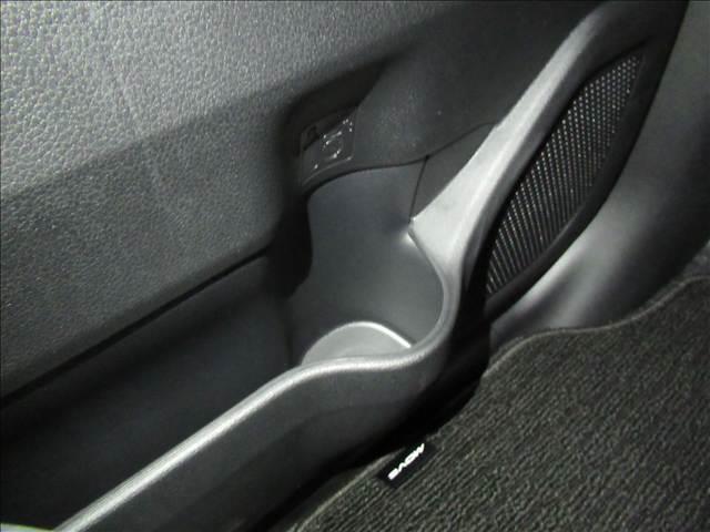 ムーヴ Ｌ　届出済未使用車　スマートアシスト　コーナーセンサー　踏み間違い防止装置　アイドリングストップ　横滑り防止装置　マニュアルエアコン　車線逸脱警報　ヘッドライトレベライザー　ＬＥＤヘッドランプ（75枚目）