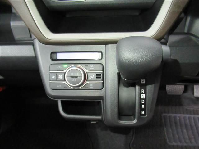 ムーヴ X 届出済未使用車 スマートアシスト 電動スライドドア コーナーセンサー アイドリングストップ 車線逸脱警報 踏み間違い防止装置 オートエアコン 横滑り防止装置 LEDヘッドランプ(56枚目)