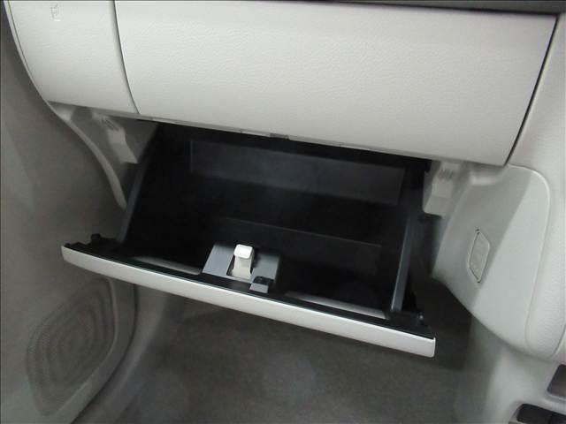 �J�[�h�b�N�A�C�̍݌ɂ����Ă����������肪�Ƃ��������܂��B���݌ɂR�O�O��ȏ�@�͏o�ϖ��g�p�Ԑ��X�ł������܂��B���Ј�x�@�O�P�Q�O�|�T�P�O�|�X�P�R�@�܂ł��₢���킹���������B