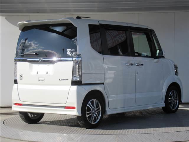 Ｎ－ＢＯＸカスタム Ｃｕｓｔｏｍ　ＳＳパッケージ　禁煙車　純正ナビ　両側電動スライドドア　バックモニター　シートヒーター　シートクーラー　横滑り防止装置　オートエアコン　ビルドインＥＴＣ　電格ミラー　フォグ（24枚目）