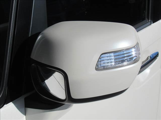 Ｎ－ＢＯＸカスタム Ｃｕｓｔｏｍ　ＳＳパッケージ　禁煙車　純正ナビ　両側電動スライドドア　バックモニター　シートヒーター　シートクーラー　横滑り防止装置　オートエアコン　ビルドインＥＴＣ　電格ミラー　フォグ（72枚目）