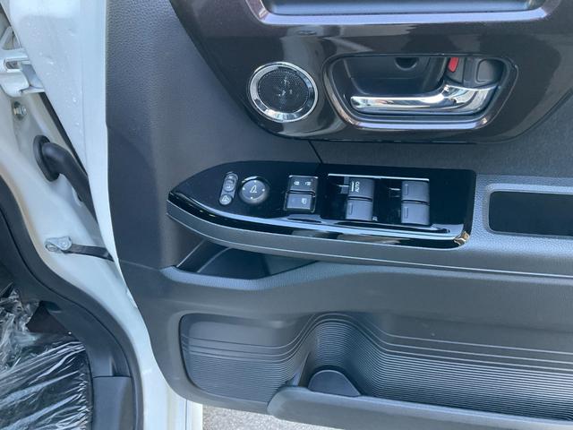 Ｎ－ＢＯＸカスタム Ｇ・ＥＸホンダセンシング（8枚目）