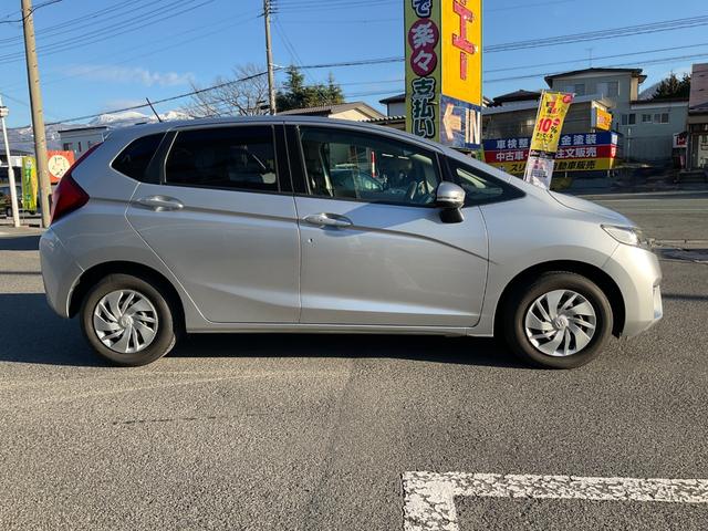 フィット １３Ｇ・Ｆパッケージ（2枚目）