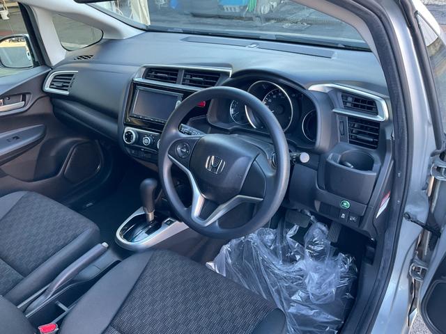 フィット １３Ｇ・Ｆパッケージ（4枚目）