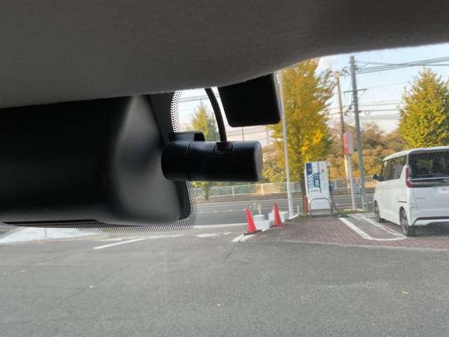 ルークス ハイウェイスター X プロパイロットエディション 試乗車UP 衝突軽減 ワイドナビ 360°モニタ 障害物センサー 車線逸脱警報 シートヒーター ドラレコ ETC フルセグTV 両側電動スライドドア LEDライト アルミ インテリキー スマートミラー(15枚目)