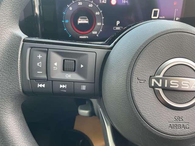 ノート Ｘ　プロパイロット　メーカーナビ　３６０°モニタ－　ＬＥＤライト　障害物センサー　スマートルームミラー　車線逸脱警報　オートマチックハイビーム　ドラレコ　ＥＴＣ　フルセグＴＶ　インテリキー　オートエアコン（14枚目）