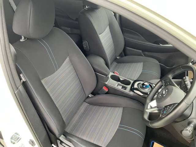 ぜひ一度座ってみてください。ご来店お待ちしております。