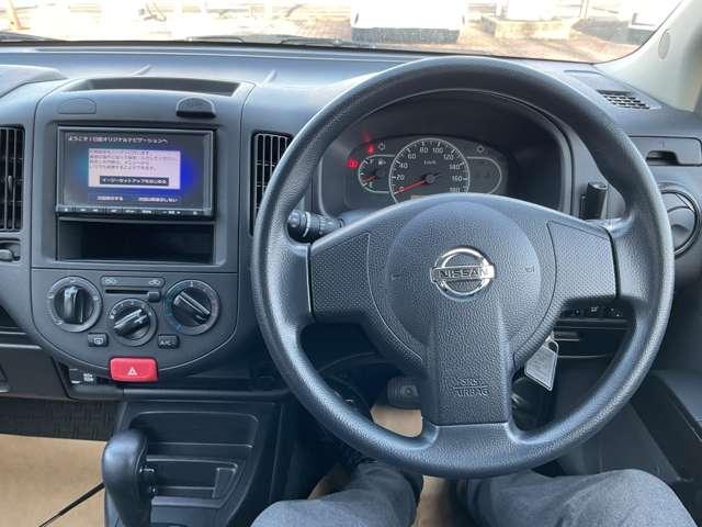 ＮＶ１５０ＡＤ ＶＥ　４ＷＤ　当社レンタアップ車　エマージェンシーブレーキ　ナビ　バックカメラ　横滑り防止装置　車線逸脱警報　ドライブレコーダー　ＥＴＣ　フルセグＴＶ　キーレスキー（4枚目）