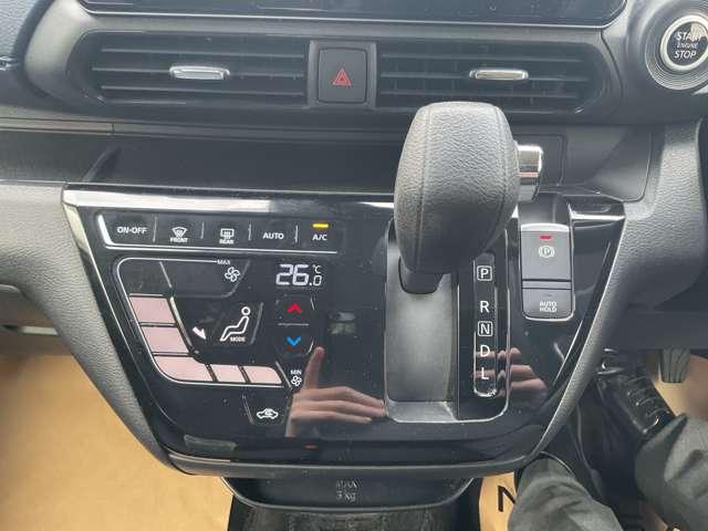 デイズ ６６０　ハイウェイスターＸ　プロパイロット　エディション　衝突軽減　純正ワイドナビＴＶ　３６０°モニター　ＥＴＣ　アイドリングストップ　障害物センサー　車線逸脱警報　純正ドラレコ　フルセグＴＶ　ＤＶＤ再生　インテリキー　ＬＥＤライト　純正アルミ　ワンオーナー（9枚目）