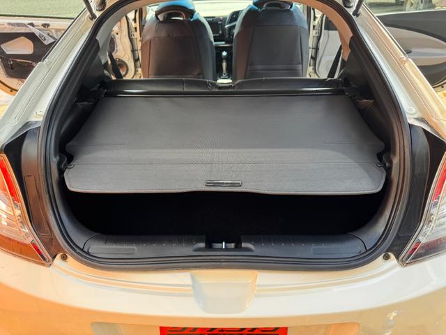 ＣＲ－Ｚ α　ナビＴＶ　スマートキー　バックカメラ　クルーズコントロール　ＥＴＣ　新品レザーシートカバー（28枚目）