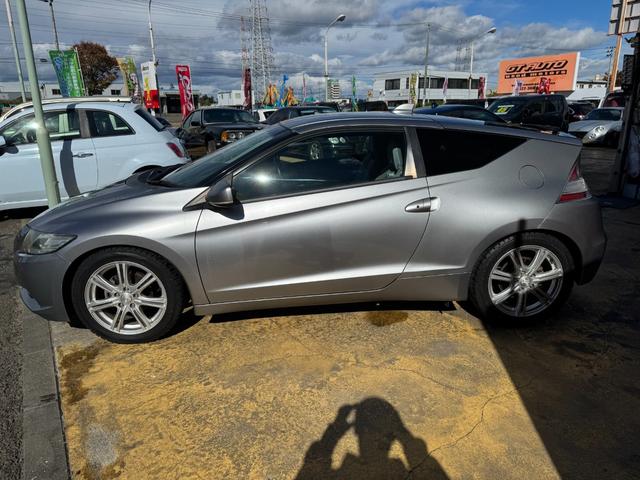 ＣＲ－Ｚ α　ナビ　バックカメラ　マニュアル６速　ＥＴＣ　スマートキー（4枚目）
