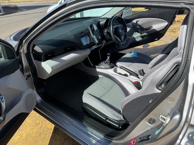 ＣＲ－Ｚ α　ナビ　バックカメラ　マニュアル６速　ＥＴＣ　スマートキー（11枚目）