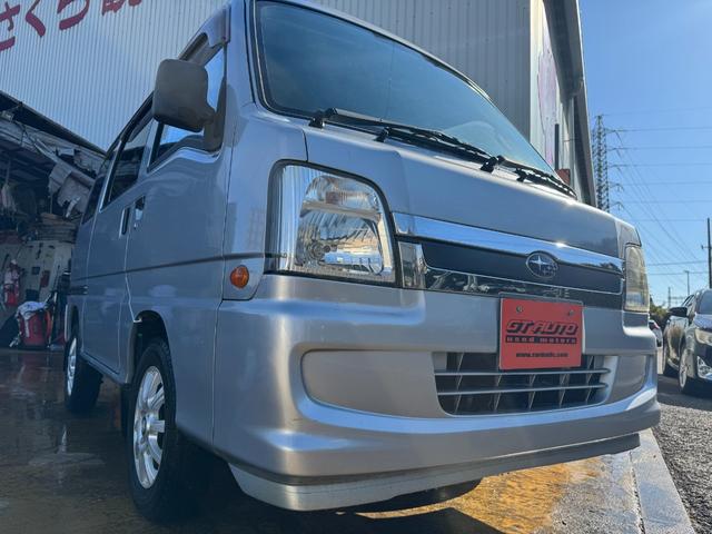 サンバーディアス ディアス　マニュアル５速　４ＷＤ（14枚目）