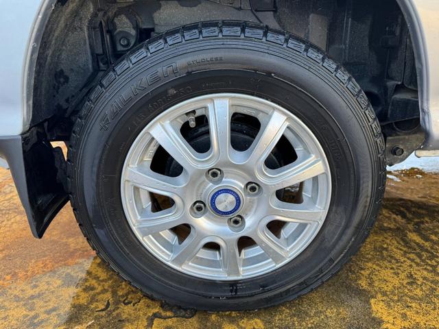 サンバーディアス ディアス　マニュアル５速　４ＷＤ（34枚目）