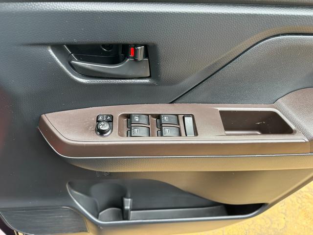 ルーミー Ｘ　Ｓ　ナビ　ＴＶ　バックカメラ　ＥＴＣ　両側スライドドア　プッシュスタート（28枚目）