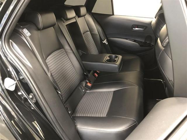 カローラツーリング ハイブリッド ダブルバイビー 4WD フルセグ メモリーナビ DVD再生 ミュージックプレイヤー接続可 バックカメラ 衝突被害軽減システム ETC ドラレコ LEDヘッドランプ ワンオーナー フルエアロ 記録簿(11枚目)