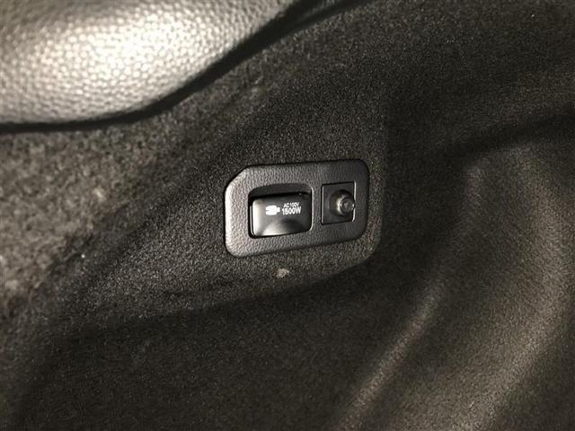 カローラツーリング ハイブリッド ダブルバイビー 4WD フルセグ メモリーナビ DVD再生 ミュージックプレイヤー接続可 バックカメラ 衝突被害軽減システム ETC ドラレコ LEDヘッドランプ ワンオーナー フルエアロ 記録簿(14枚目)