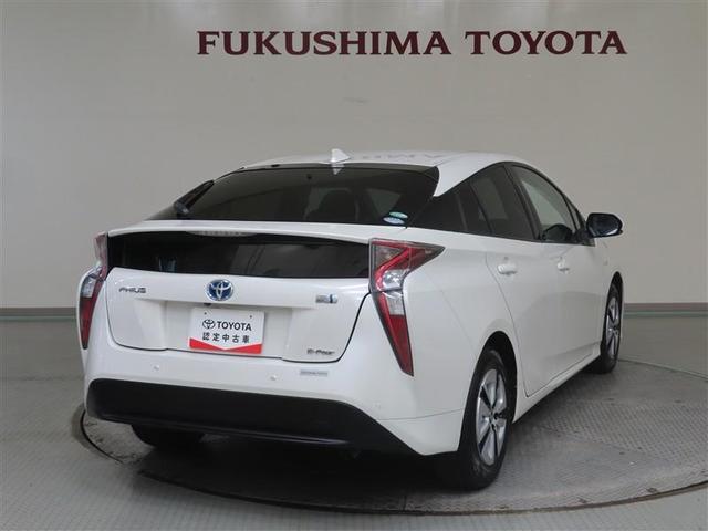 プリウス Ａ　４ＷＤ　フルセグ　メモリーナビ　ＤＶＤ再生　ミュージックプレイヤー接続可　バックカメラ　衝突被害軽減システム　ＥＴＣ　ＬＥＤヘッドランプ　記録簿　アイドリングストップ（4枚目）