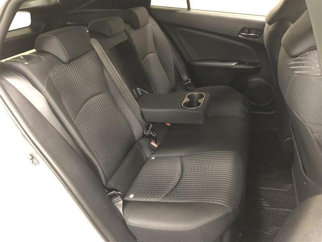 プリウス Ａ　４ＷＤ　フルセグ　メモリーナビ　ＤＶＤ再生　ミュージックプレイヤー接続可　バックカメラ　衝突被害軽減システム　ＥＴＣ　ＬＥＤヘッドランプ　記録簿　アイドリングストップ（11枚目）