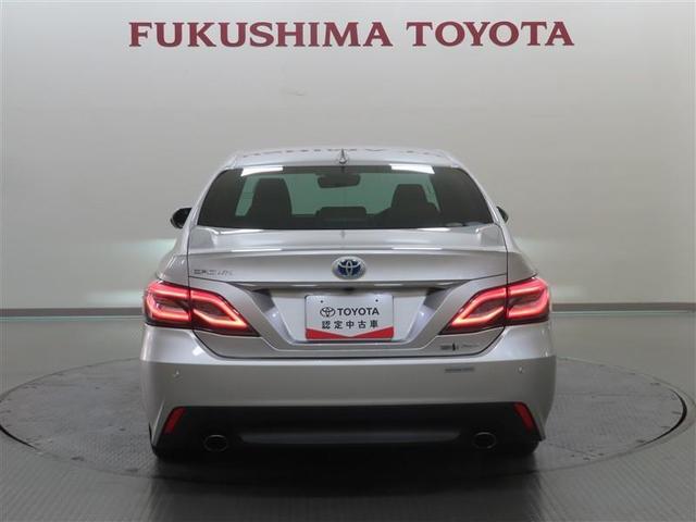 クラウンハイブリッド Ｓ　Ｆｏｕｒ　エレガンススタイル　４ＷＤ　フルセグ　メモリーナビ　ＤＶＤ再生　ミュージックプレイヤー接続可　バックカメラ　衝突被害軽減システム　ＥＴＣ　ＬＥＤヘッドランプ　ワンオーナー　記録簿　アイドリングストップ（8枚目）