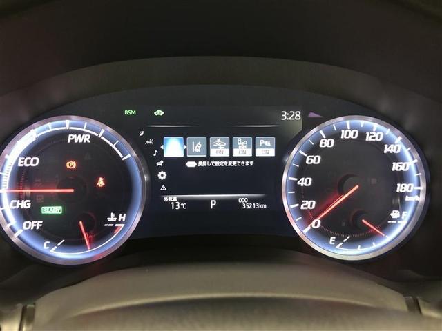 クラウンハイブリッド Ｓ　Ｆｏｕｒ　エレガンススタイル　４ＷＤ　フルセグ　メモリーナビ　ＤＶＤ再生　ミュージックプレイヤー接続可　バックカメラ　衝突被害軽減システム　ＥＴＣ　ＬＥＤヘッドランプ　ワンオーナー　記録簿　アイドリングストップ（13枚目）