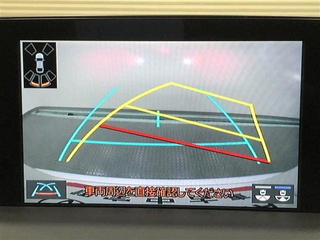 クラウンハイブリッド Ｓ　Ｆｏｕｒ　エレガンススタイル　４ＷＤ　フルセグ　メモリーナビ　ＤＶＤ再生　ミュージックプレイヤー接続可　バックカメラ　衝突被害軽減システム　ＥＴＣ　ＬＥＤヘッドランプ　ワンオーナー　記録簿　アイドリングストップ（16枚目）