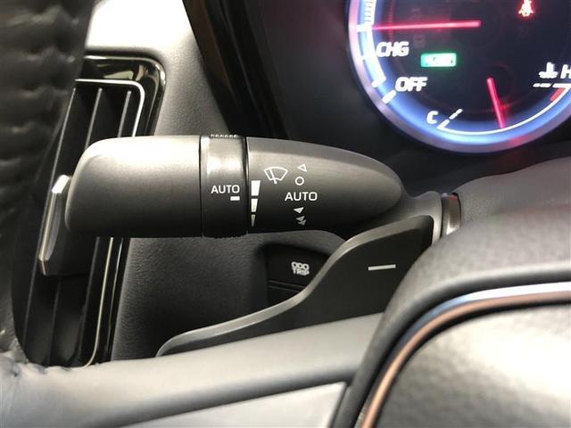 クラウンハイブリッド Ｓ　Ｆｏｕｒ　エレガンススタイル　４ＷＤ　フルセグ　メモリーナビ　ＤＶＤ再生　ミュージックプレイヤー接続可　バックカメラ　衝突被害軽減システム　ＥＴＣ　ＬＥＤヘッドランプ　ワンオーナー　記録簿　アイドリングストップ（24枚目）