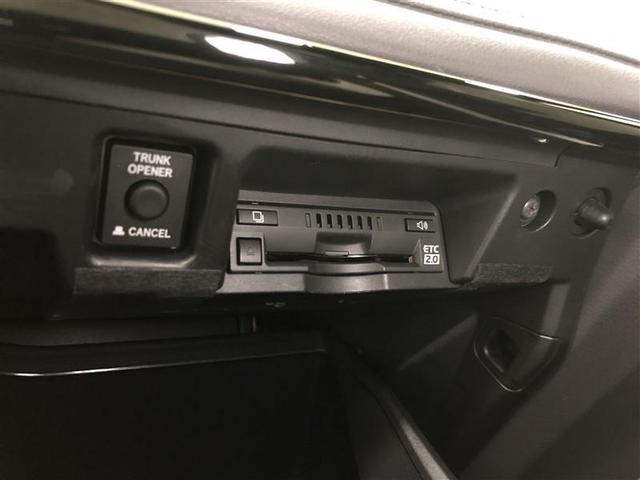 クラウンハイブリッド ＲＳアドバンス　Ｆｏｕｒ　革シート　４ＷＤ　フルセグ　メモリーナビ　ＤＶＤ再生　ミュージックプレイヤー接続可　バックカメラ　衝突被害軽減システム　ＥＴＣ　ドラレコ　ＬＥＤヘッドランプ　ワンオーナー　記録簿　アイドリングストップ（29枚目）