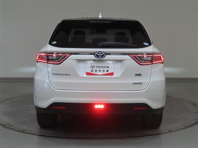 ���[�v��Ƀf�U�C�����ꂽ�e�[�������v�́A�ԗ��̓����֌������ɂ�ĈÂ��Ȃ��Ă����悤�Ȍ�����ɂȂ��Ă���u��т��сv��\�����Ă��܂��B