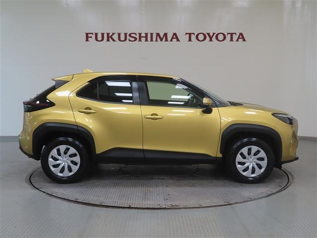 ヤリスクロス Ｘ　４ＷＤ　フルセグ　メモリーナビ　ミュージックプレイヤー接続可　バックカメラ　衝突被害軽減システム　ＥＴＣ　ドラレコ　ワンオーナー　記録簿（4枚目）