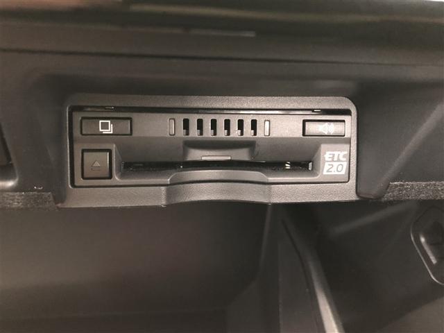 ����ȑ��O���[�u�{�b�N�X���ɂ̓r���g�C���^�C�v�̂d�s�b�ԍڊ�𑕔��I�����E�L�����H�̗��������L���b�V�����X�A�X���[�Y�ɒʉ߉\�ł��B�������H��ɐݒu���ꂽ�h�s�r�X�|�b�g����̏��擾���\�ł��B