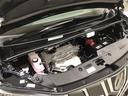 エンジンルーム内もクリーニング済み!油汚れやほこりも隅々まで除去しています!
