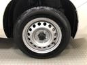 14インチスチールホイール(155/80R14)装着です。