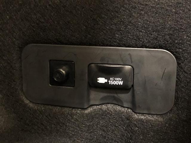 ベースグレード フルセグ メモリーナビ DVD再生 ミュージックプレイヤー接続可 バックカメラ 衝突被害軽減システム ETC LEDヘッドランプ 記録簿 アイドリングストップ(29枚目)