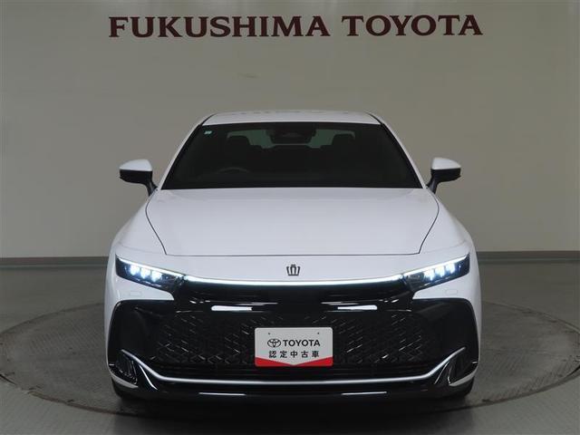 クラウンクロスオーバー ＲＳ　革シート　４ＷＤ　フルセグ　メモリーナビ　ミュージックプレイヤー接続可　バックカメラ　衝突被害軽減システム　ＥＴＣ　ドラレコ　ＬＥＤヘッドランプ　ワンオーナー　記録簿　アイドリングストップ（7枚目）