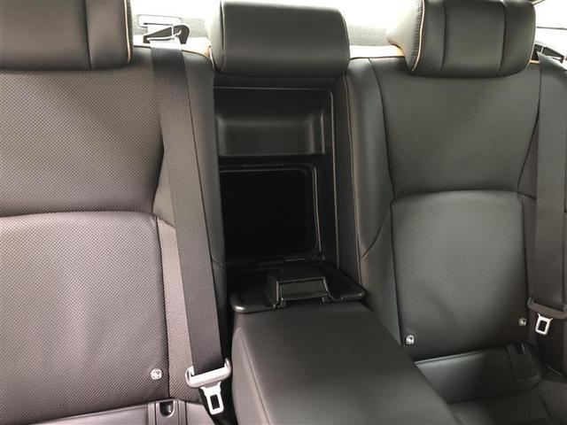 クラウンクロスオーバー ＲＳ　革シート　４ＷＤ　フルセグ　メモリーナビ　ミュージックプレイヤー接続可　バックカメラ　衝突被害軽減システム　ＥＴＣ　ドラレコ　ＬＥＤヘッドランプ　ワンオーナー　記録簿　アイドリングストップ（12枚目）