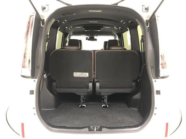 エスクァイア Gi プレミアムパッケージ 4WD フルセグ メモリーナビ DVD再生 ミュージックプレイヤー接続可 後席モニター バックカメラ 衝突被害軽減システム ETC ドラレコ 両側電動スライド LEDヘッドランプ 乗車定員7人 記録簿(14枚目)