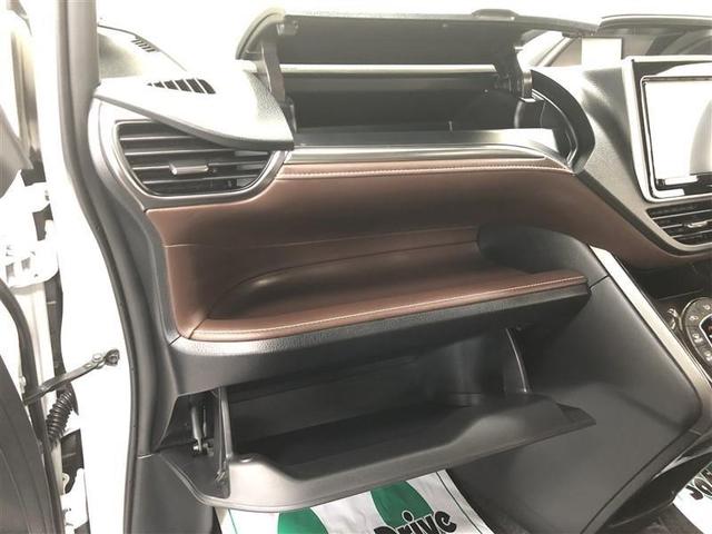 エスクァイア Gi プレミアムパッケージ 4WD フルセグ メモリーナビ DVD再生 ミュージックプレイヤー接続可 後席モニター バックカメラ 衝突被害軽減システム ETC ドラレコ 両側電動スライド LEDヘッドランプ 乗車定員7人 記録簿(31枚目)