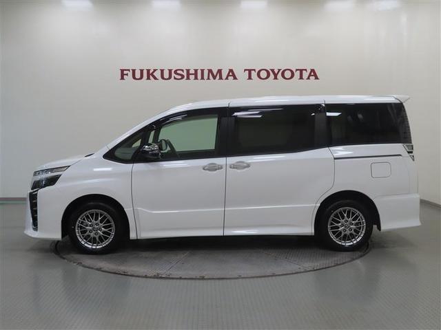 ヴォクシー ハイブリッドＺＳ　煌ＩＩＩ　フルセグ　メモリーナビ　ＤＶＤ再生　ミュージックプレイヤー接続可　バックカメラ　衝突被害軽減システム　ＥＴＣ　両側電動スライド　ＬＥＤヘッドランプ　乗車定員７人　３列シート　ワンオーナー　記録簿（2枚目）