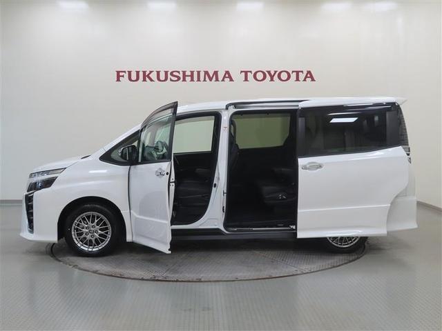 ヴォクシー ハイブリッドＺＳ　煌ＩＩＩ　フルセグ　メモリーナビ　ＤＶＤ再生　ミュージックプレイヤー接続可　バックカメラ　衝突被害軽減システム　ＥＴＣ　両側電動スライド　ＬＥＤヘッドランプ　乗車定員７人　３列シート　ワンオーナー　記録簿（3枚目）