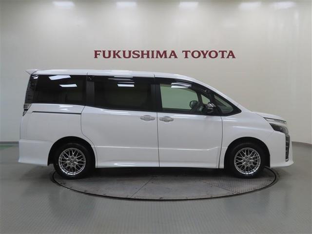 ヴォクシー ハイブリッドＺＳ　煌ＩＩＩ　フルセグ　メモリーナビ　ＤＶＤ再生　ミュージックプレイヤー接続可　バックカメラ　衝突被害軽減システム　ＥＴＣ　両側電動スライド　ＬＥＤヘッドランプ　乗車定員７人　３列シート　ワンオーナー　記録簿（4枚目）