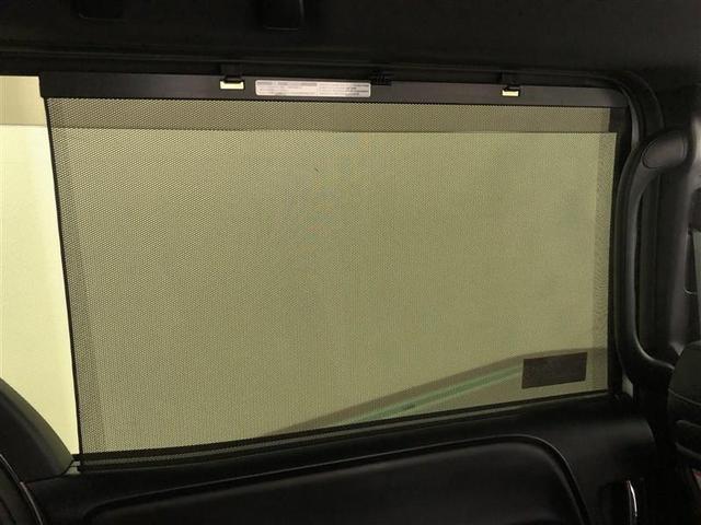 ヴォクシー ハイブリッドＺＳ　煌ＩＩＩ　フルセグ　メモリーナビ　ＤＶＤ再生　ミュージックプレイヤー接続可　バックカメラ　衝突被害軽減システム　ＥＴＣ　両側電動スライド　ＬＥＤヘッドランプ　乗車定員７人　３列シート　ワンオーナー　記録簿（31枚目）