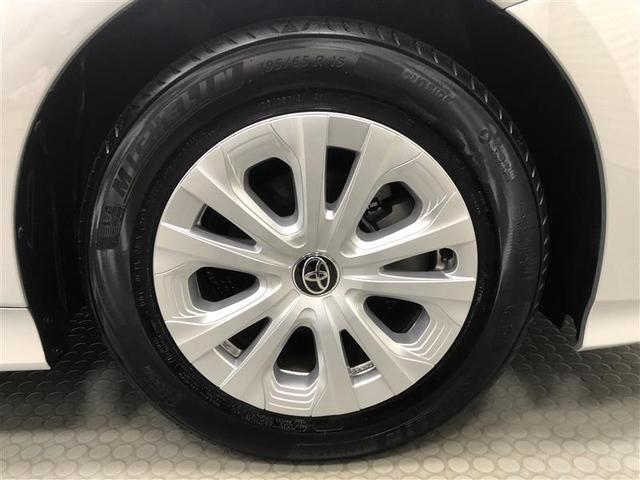 プリウス Ｓ　フルセグ　メモリーナビ　ＤＶＤ再生　ミュージックプレイヤー接続可　バックカメラ　衝突被害軽減システム　ＥＴＣ　ドラレコ　ＬＥＤヘッドランプ　記録簿　アイドリングストップ（31枚目）