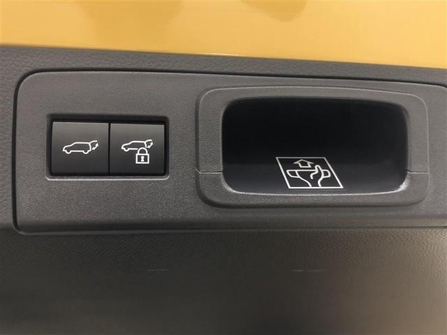 クラウンスポーツ Ｚ　革シート　４ＷＤ　フルセグ　メモリーナビ　ミュージックプレイヤー接続可　バックカメラ　衝突被害軽減システム　ＥＴＣ　ドラレコ　ＬＥＤヘッドランプ　記録簿　アイドリングストップ（16枚目）