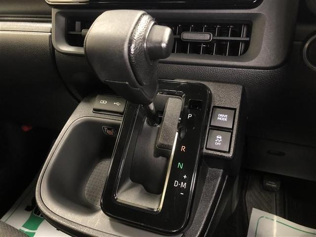 �C���p�l�ɃV�t�g���o�[���z�u����Ă���̂ŁA�t�����g�Ȏ���̑�������������Ƃ��Ă��܂��B