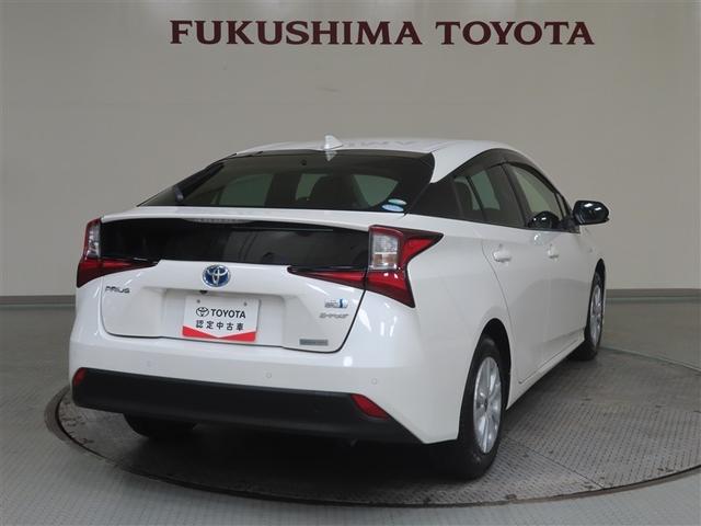 プリウス Ｓ　４ＷＤ　フルセグ　メモリーナビ　ＤＶＤ再生　ミュージックプレイヤー接続可　バックカメラ　衝突被害軽減システム　ＥＴＣ　ドラレコ　ＬＥＤヘッドランプ　ワンオーナー　記録簿　アイドリングストップ（2枚目）