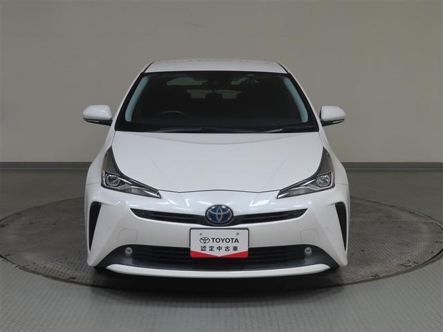 プリウス Ｓ　４ＷＤ　フルセグ　メモリーナビ　ＤＶＤ再生　ミュージックプレイヤー接続可　バックカメラ　衝突被害軽減システム　ＥＴＣ　ドラレコ　ＬＥＤヘッドランプ　ワンオーナー　記録簿　アイドリングストップ（5枚目）