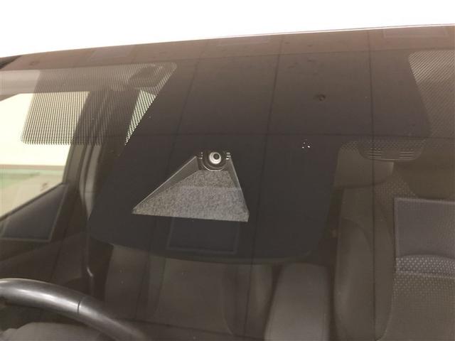 プリウス Ｓ　４ＷＤ　フルセグ　メモリーナビ　ＤＶＤ再生　ミュージックプレイヤー接続可　バックカメラ　衝突被害軽減システム　ＥＴＣ　ドラレコ　ＬＥＤヘッドランプ　ワンオーナー　記録簿　アイドリングストップ（30枚目）