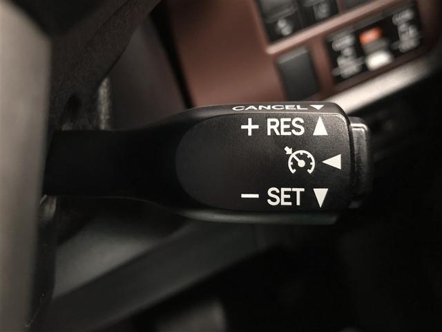 �y�N���[�Y�R���g���[���z�������H�Ȃǂ����̑��x�ő��s�������Ƃ��A�X�C�b�`���삷��΁A�A�N�Z���y�_���𓥂܂Ȃ��Ă��ᑬ���s���\�ɂȂ�܂��B�����Ԃ̉^�]�̔��y���ɂ��Ȃ���܂��B